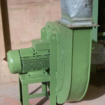 Ventilator pentru transfer de rumegus