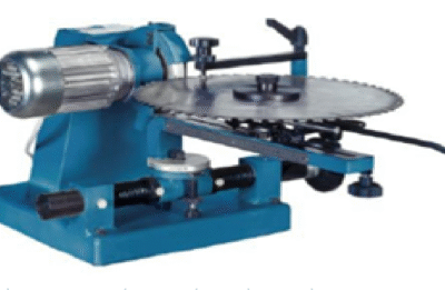 Masina semiautomata de ascutit panze circulare - modelul CSS600 MN (A97VF)
