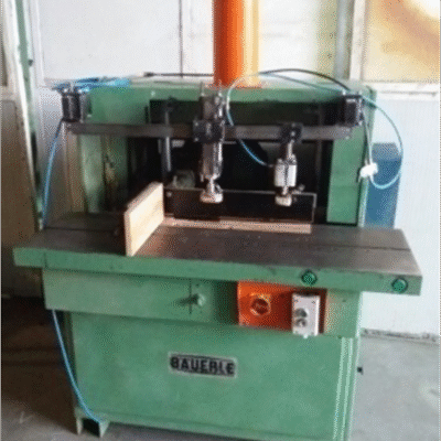 Masina de frezat cu ax orizontal BAUERLE, model PM 510