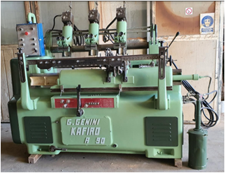 Strung hidraulic semiautomat pentru lemn GENINI