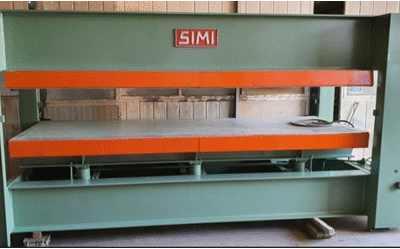 Presa la cald pentru furnire SIMI