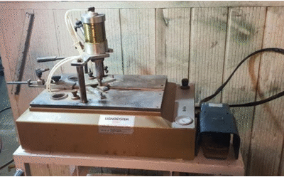 Masina automata pentru capsat BREVETTI MOTTA, model DELTA