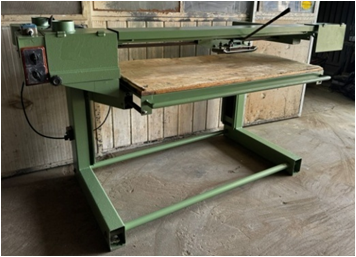 Masina de slefuit cu banda orizontala FRB, model L84